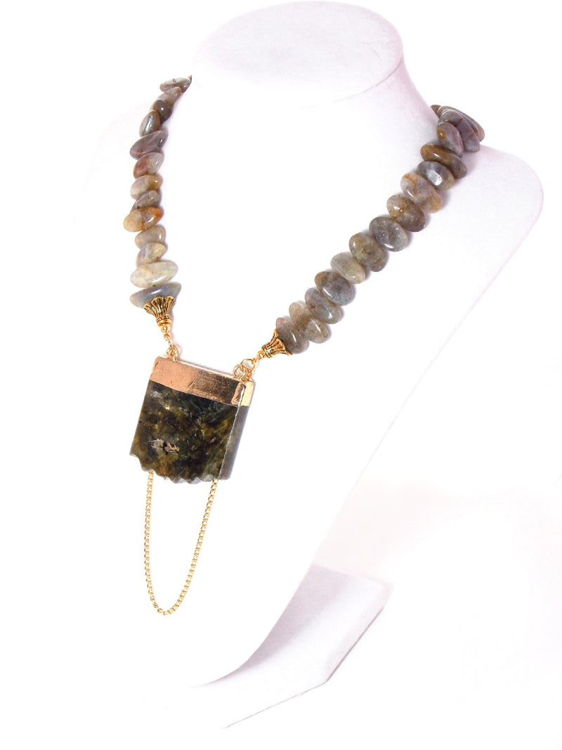 Labradorite Gold Plated Pendant Stone Necklace - KMagnifiqueDesigns