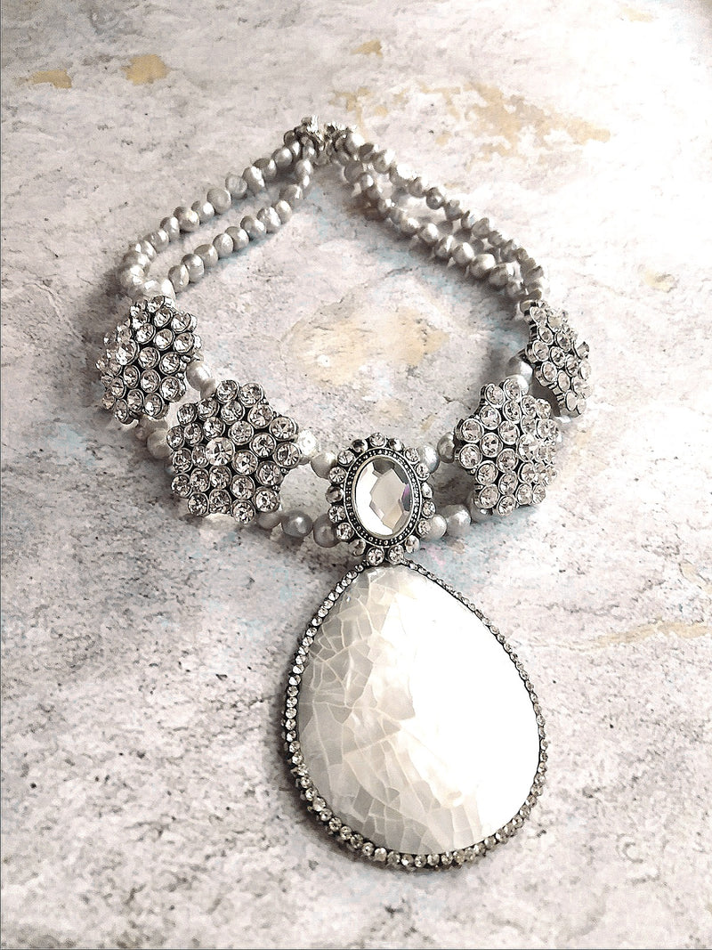 Gray Freshwater Pearl White Shell Pendant Statement Necklace